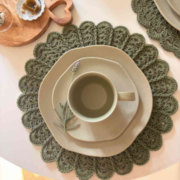 Caneca Verde-Oliva