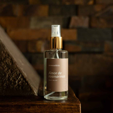 PERFUME PARA  AMBIENTES E TECIDOS AMOR DE ROSMARINUS 200ML