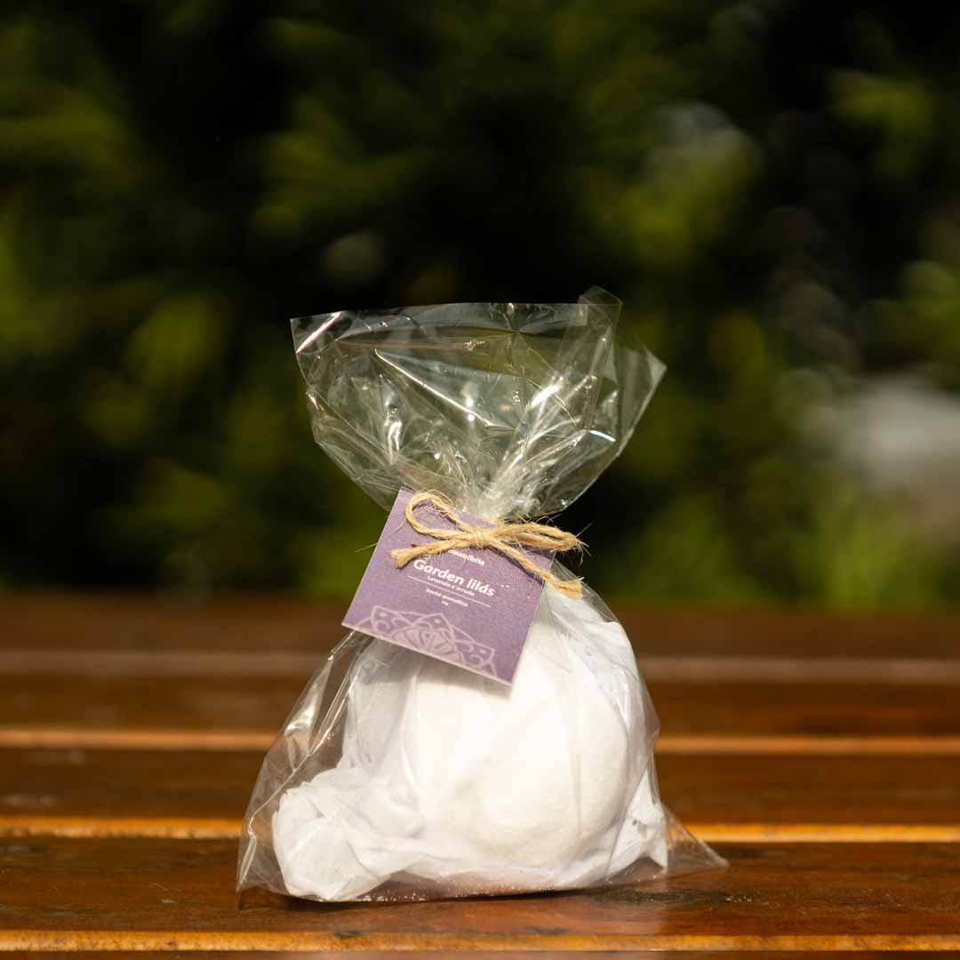 ESFERA EFERVESCENTE GARDEN LILAS - BANHEIRA