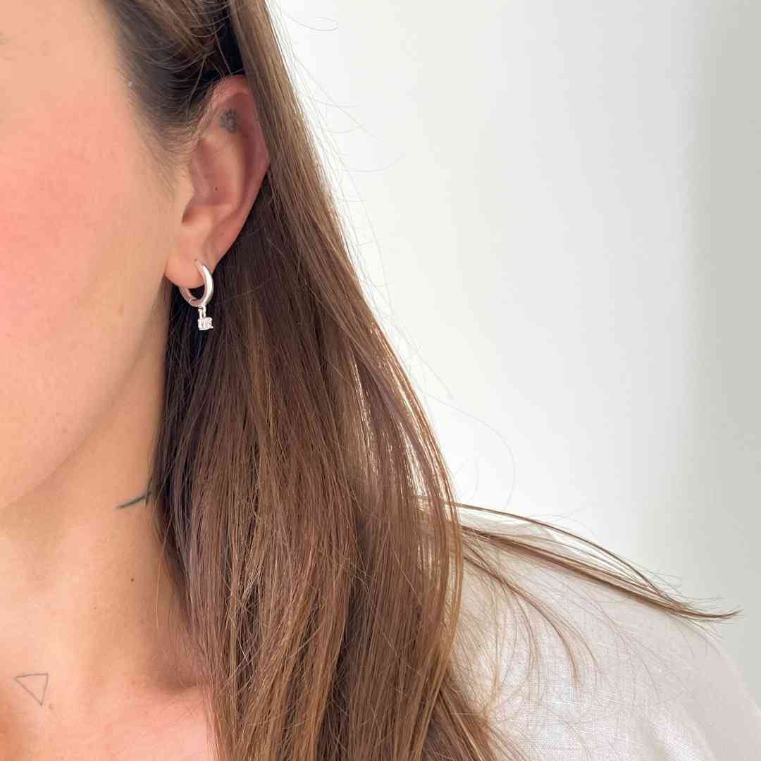 Brinco Argola Clic Pingente Pedra