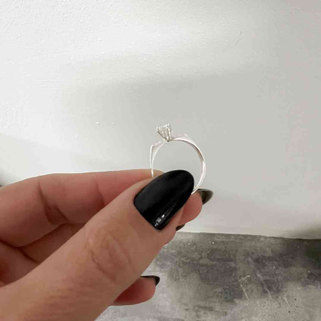 Anel Solitário Aro Reto