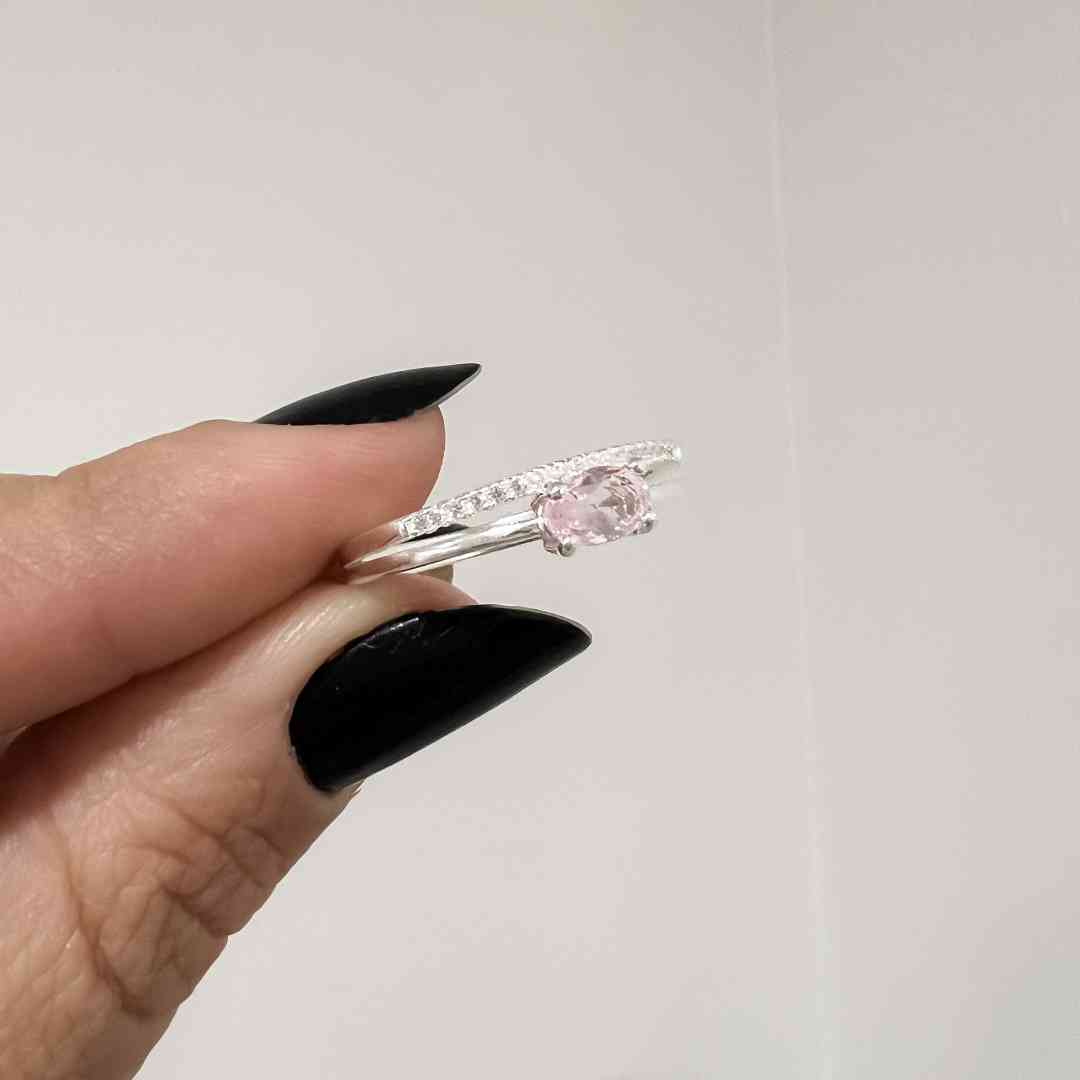Anel Duplo Aparador e Solitário Pedra Rosa