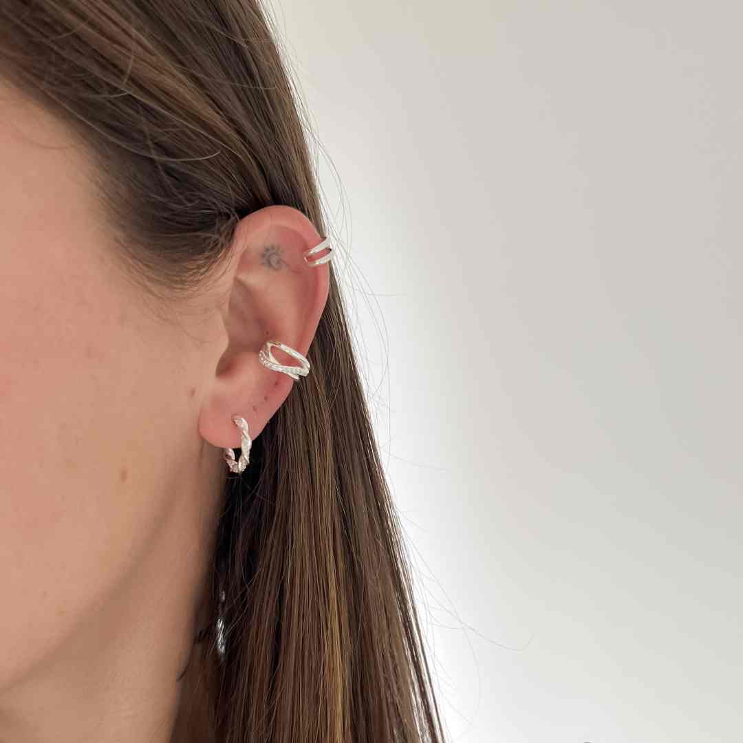 Piercing Fake Triplo Fio Cravejado