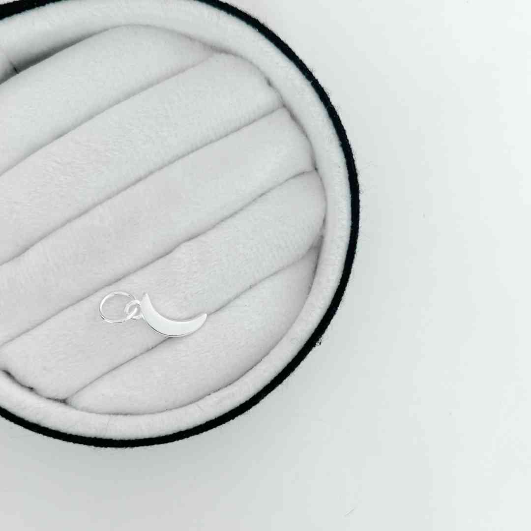 Pingente Meia Lua Lisa