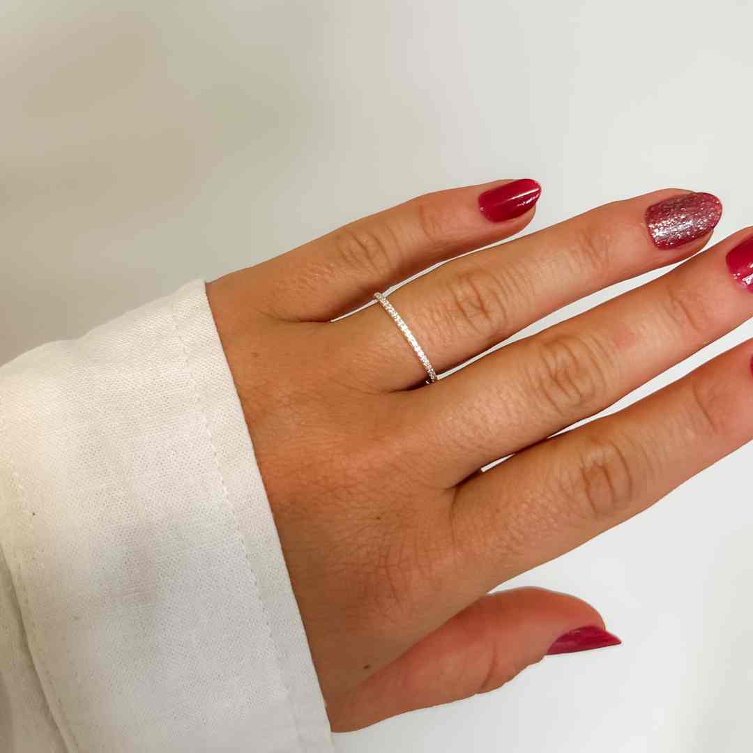 Anel Aparador Fino Aro Cravejado