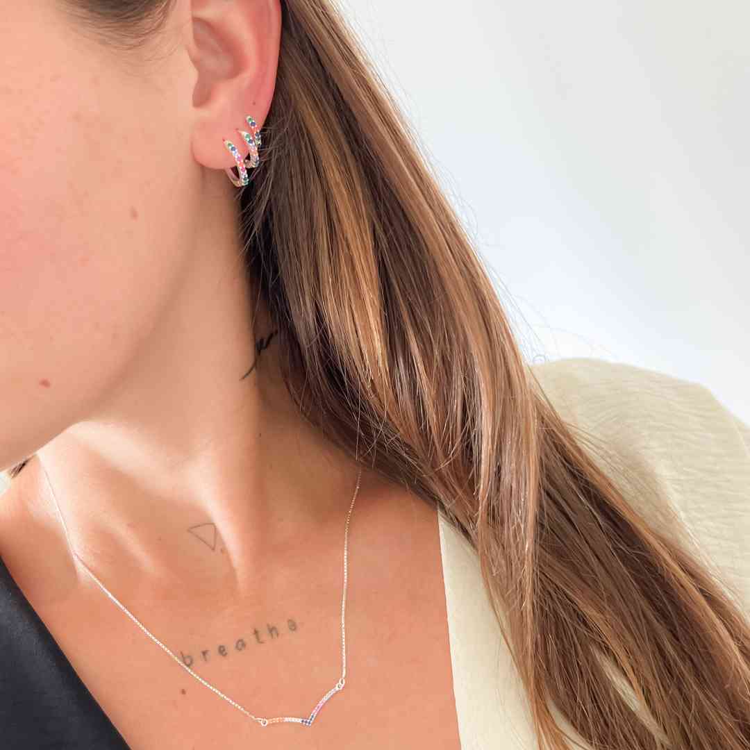 Brinco trio argola clic cravejada colorida