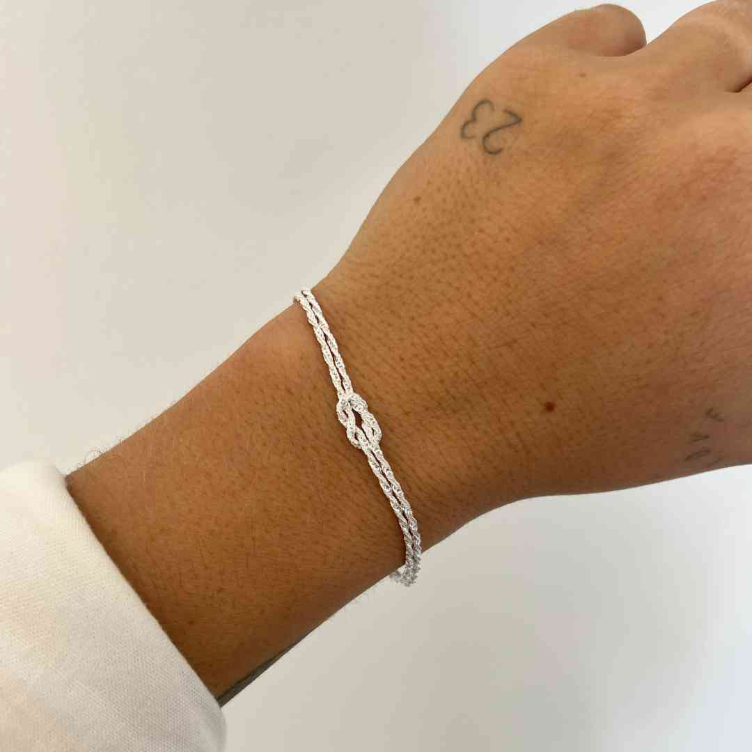 Pulseira 2 fios nó