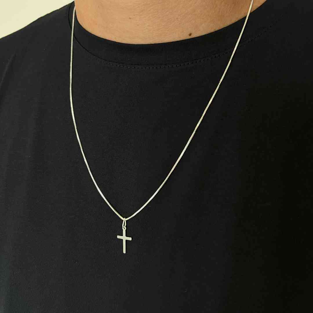 Pingente crucifixo liso