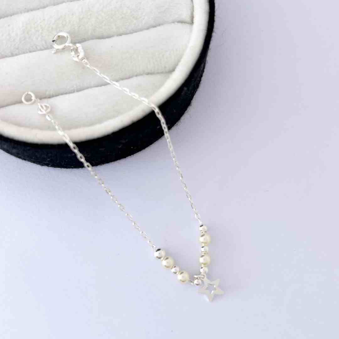 Pulseira Pérolas e Estrela