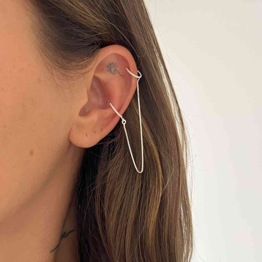 Piercing fake duplo com veneziana