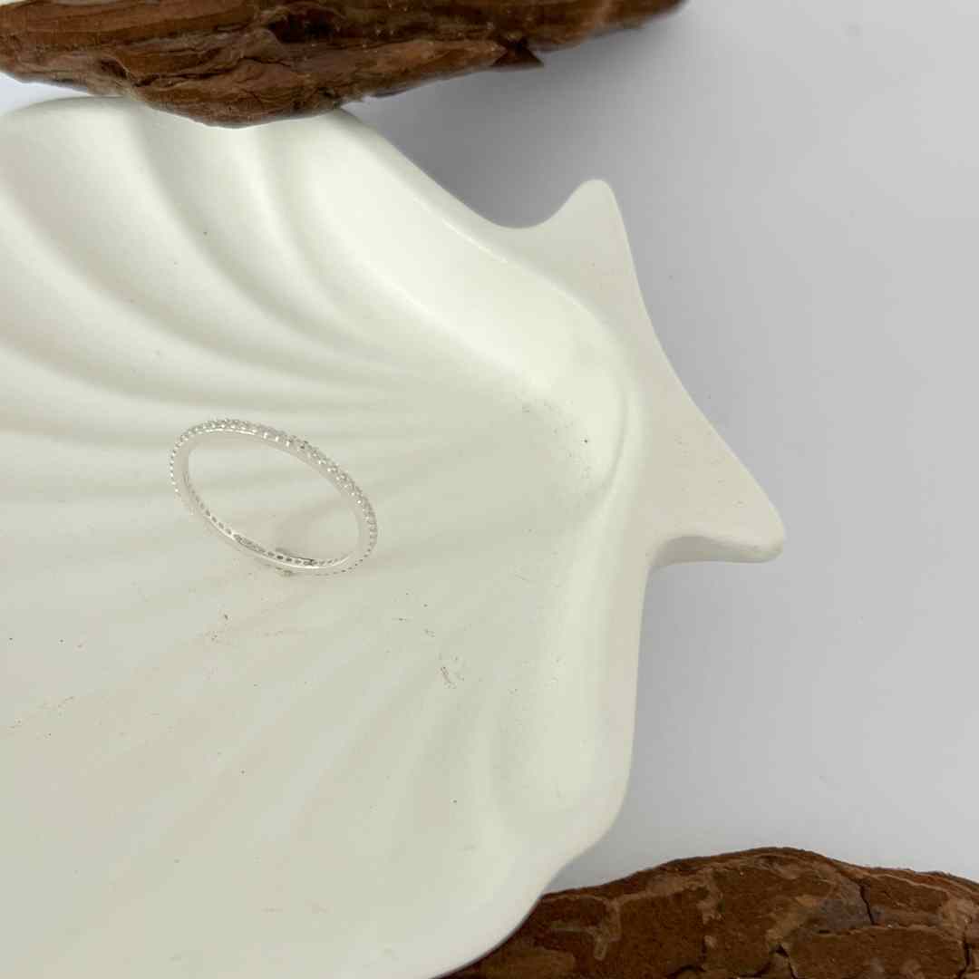 Anel Aparador Fino Aro Cravejado