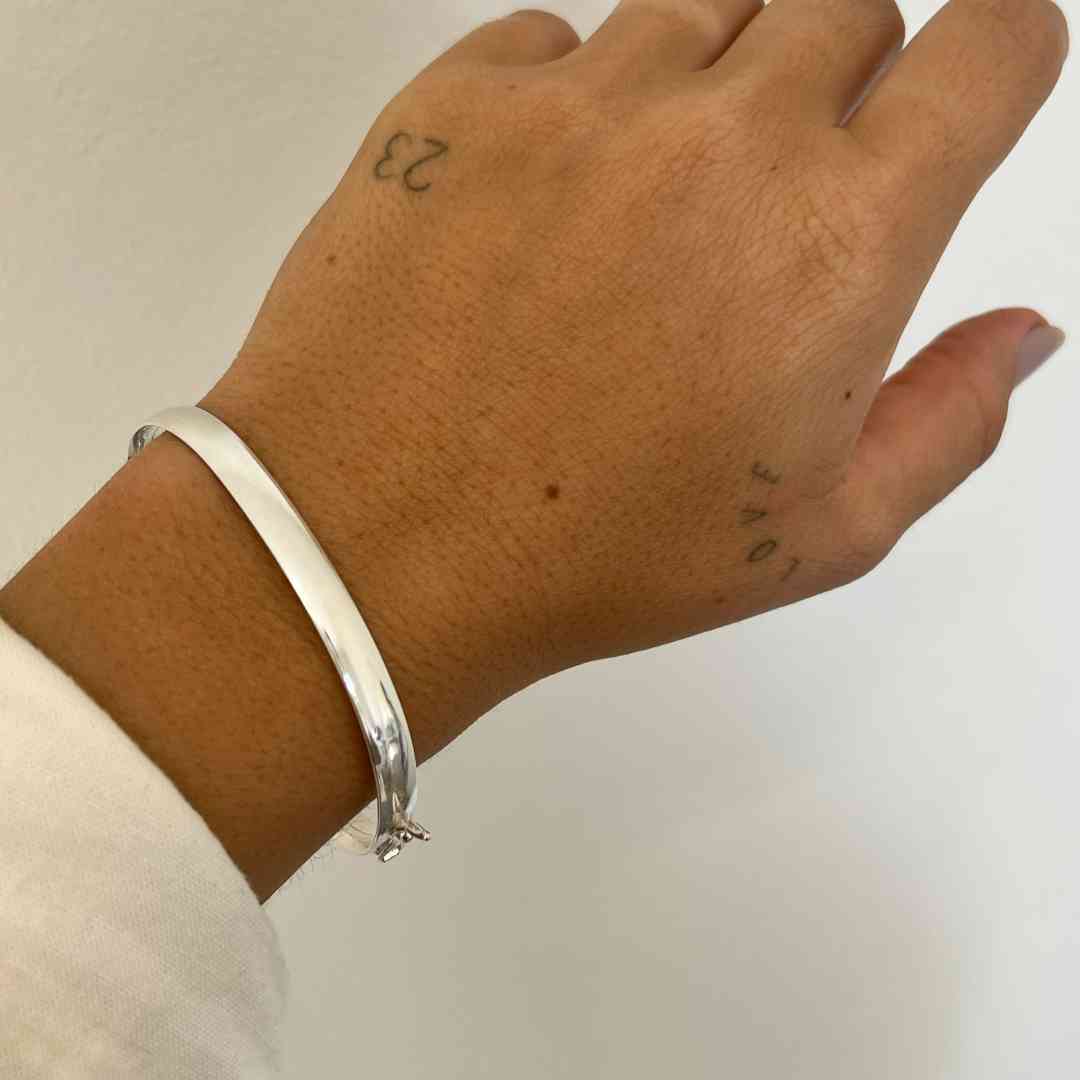Pulseira aro largo liso