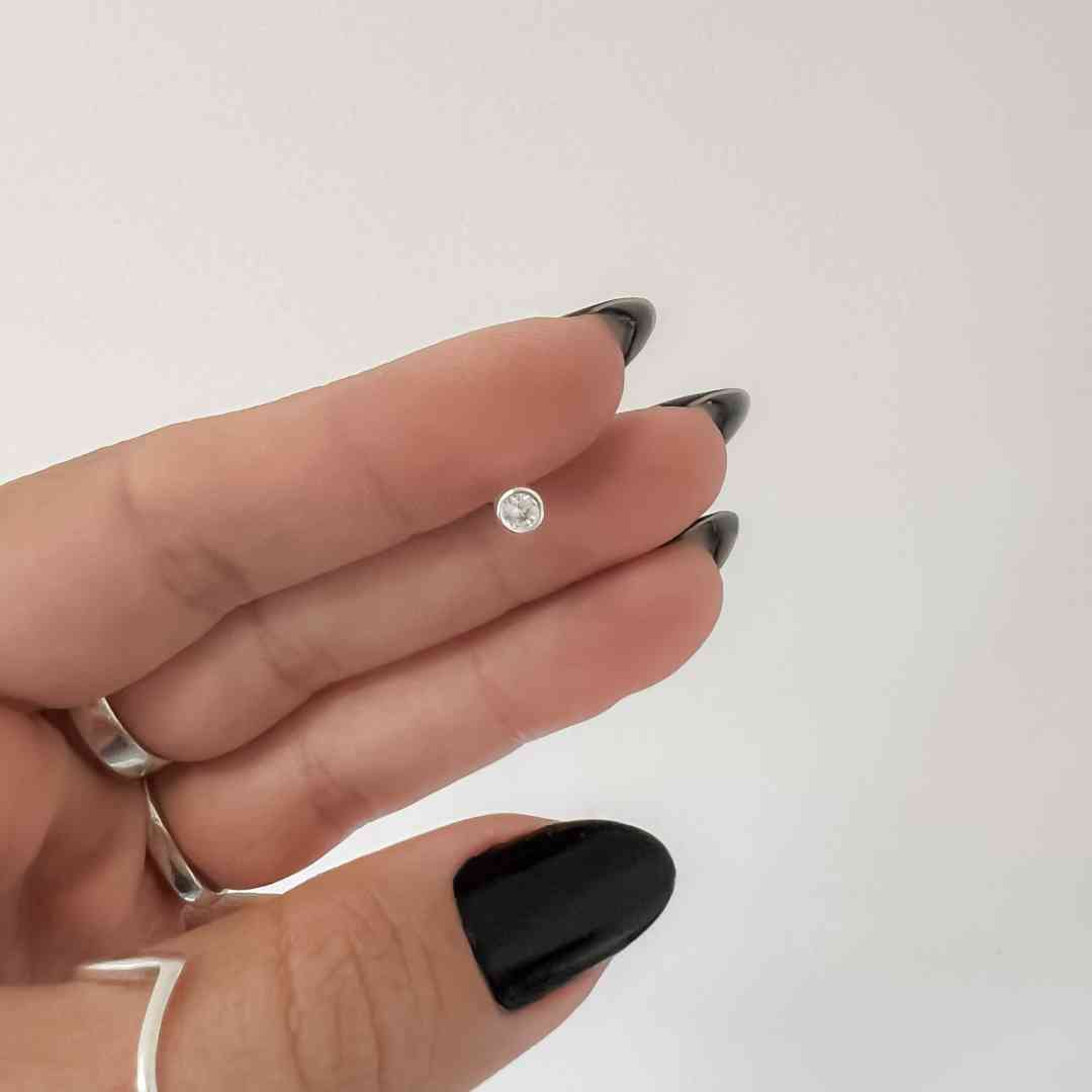Piercing Haste Reta Ponto de Luz