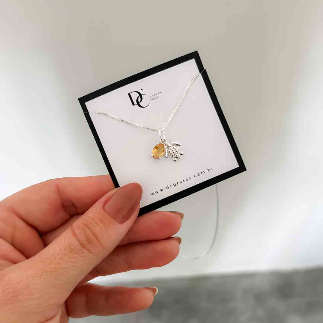 Colar Tartaruga e Zircônia Amarela