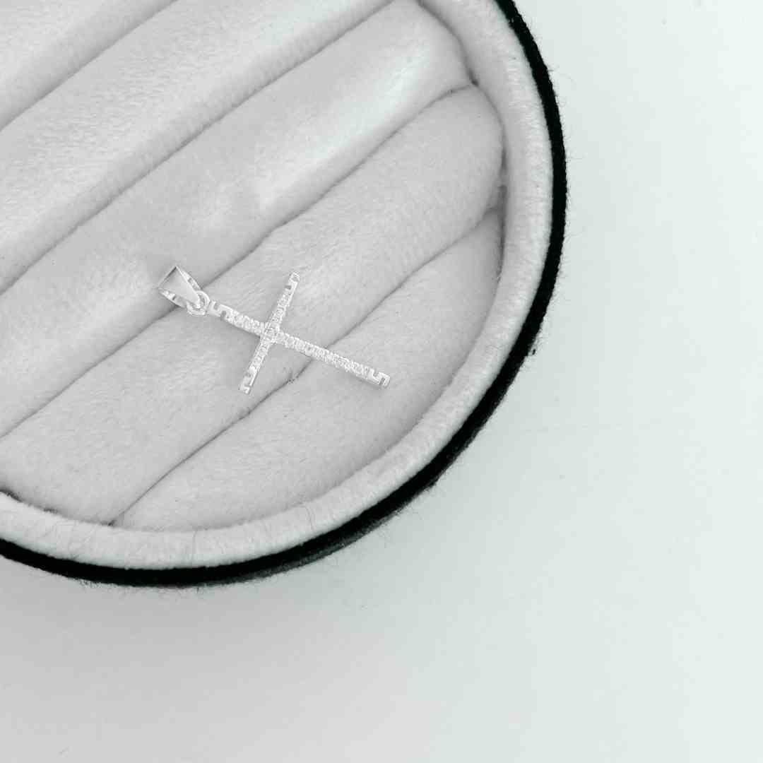 Pingente Cruz Cravejada M