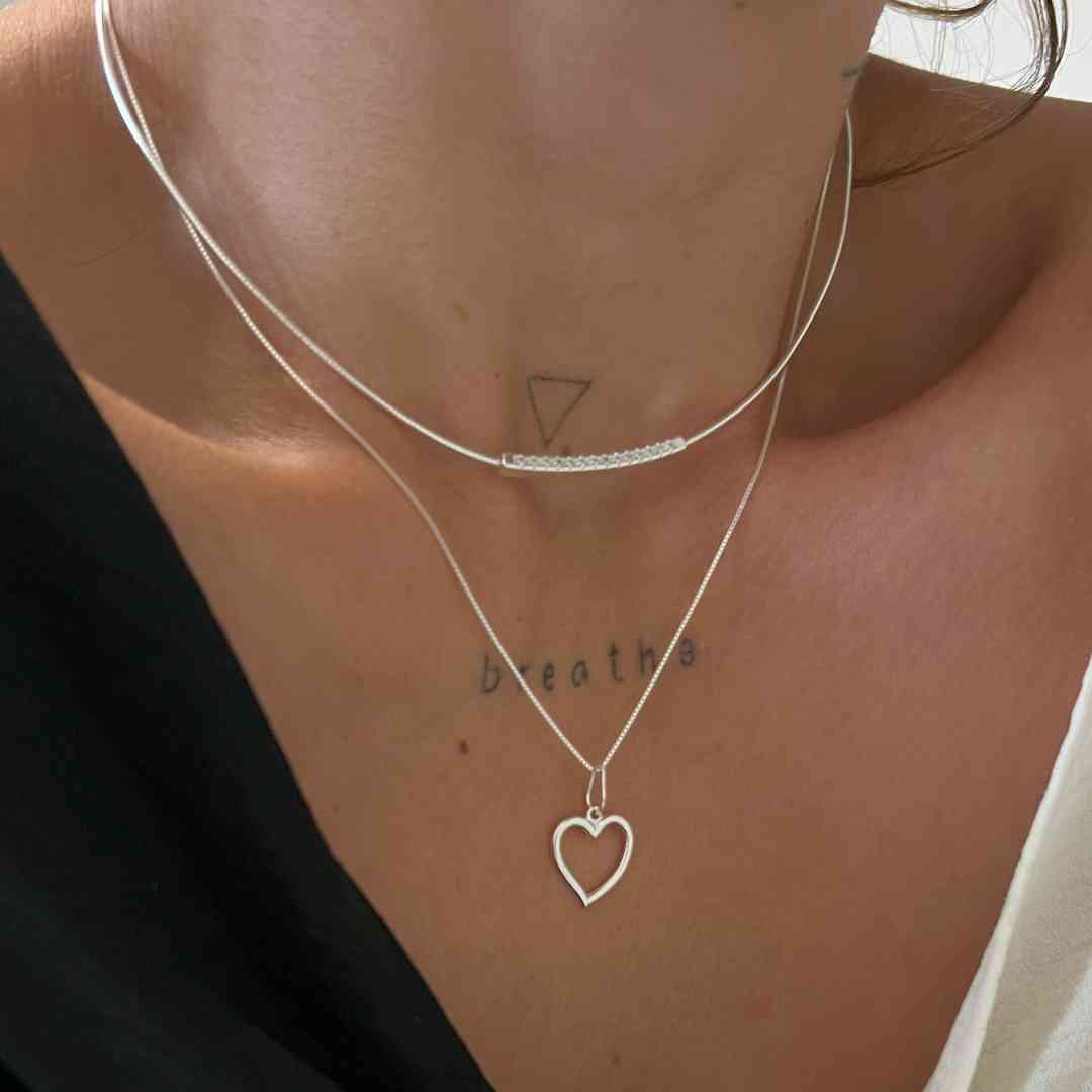 Gargantilha pingente coração delicado