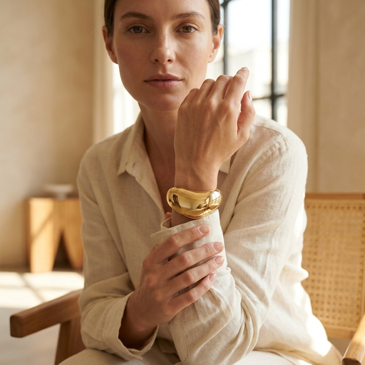 BRACELETE DOURADO LISO