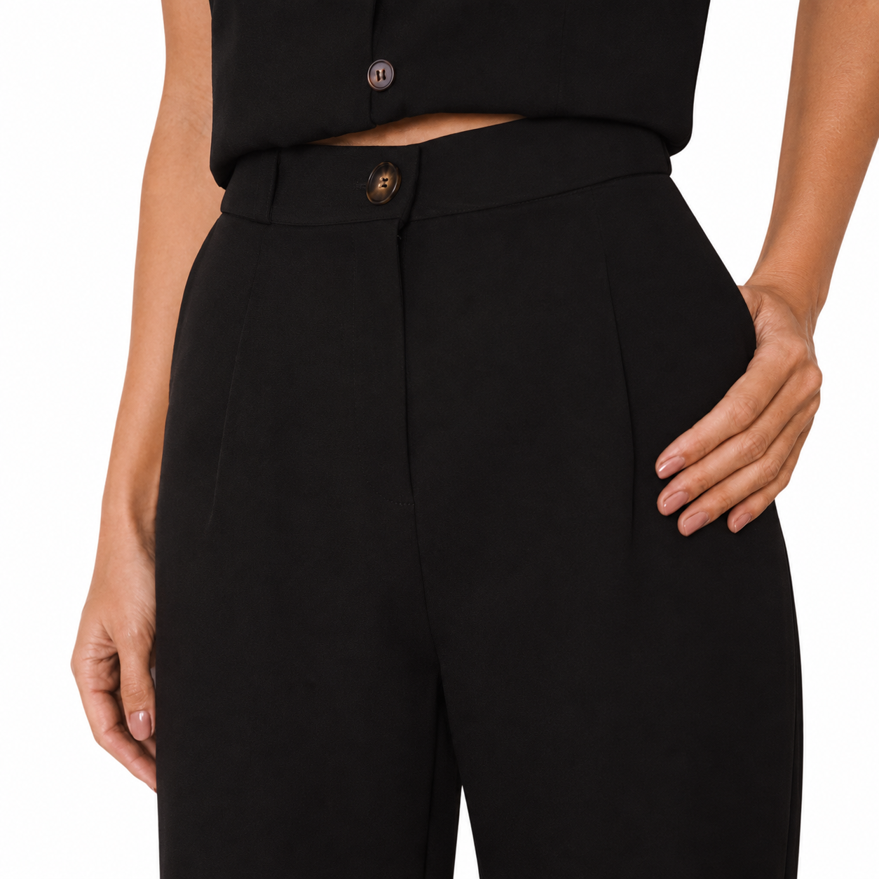 Calça Slim com Passante Largo