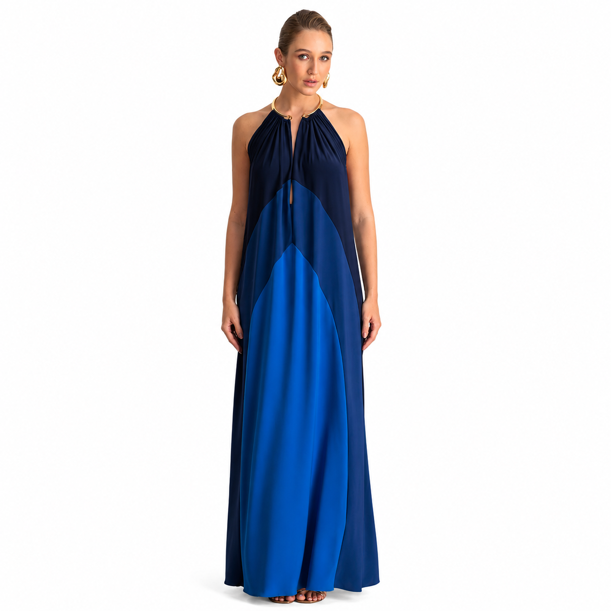 Vestido Longo Frente Única com Recortes