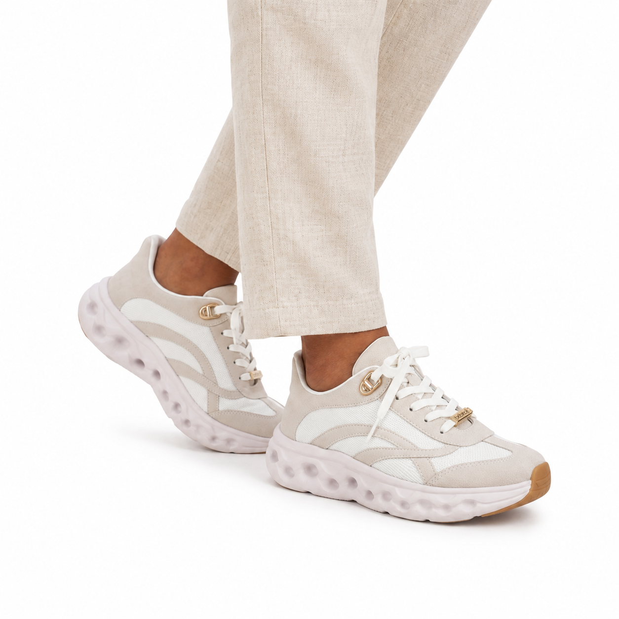 T&ecirc;nis Casual Feminino Jogging em Couro