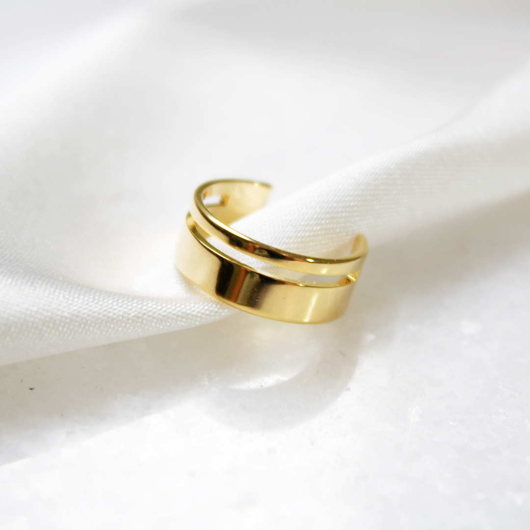 Zugo - Piercing Fake banhado a ouro 18k