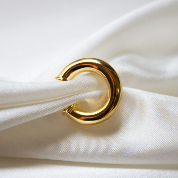 Aarau - Piercing Fake banhado a ouro 18k
