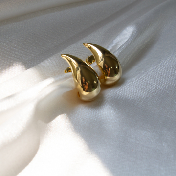 Grindelwald - Brinco banhado a ouro 18k