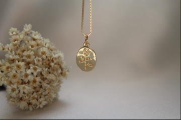 Linz - Corrente de Rosa banhado a ouro 18k