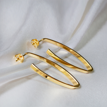Vevey - Brinco banhado a ouro 18k