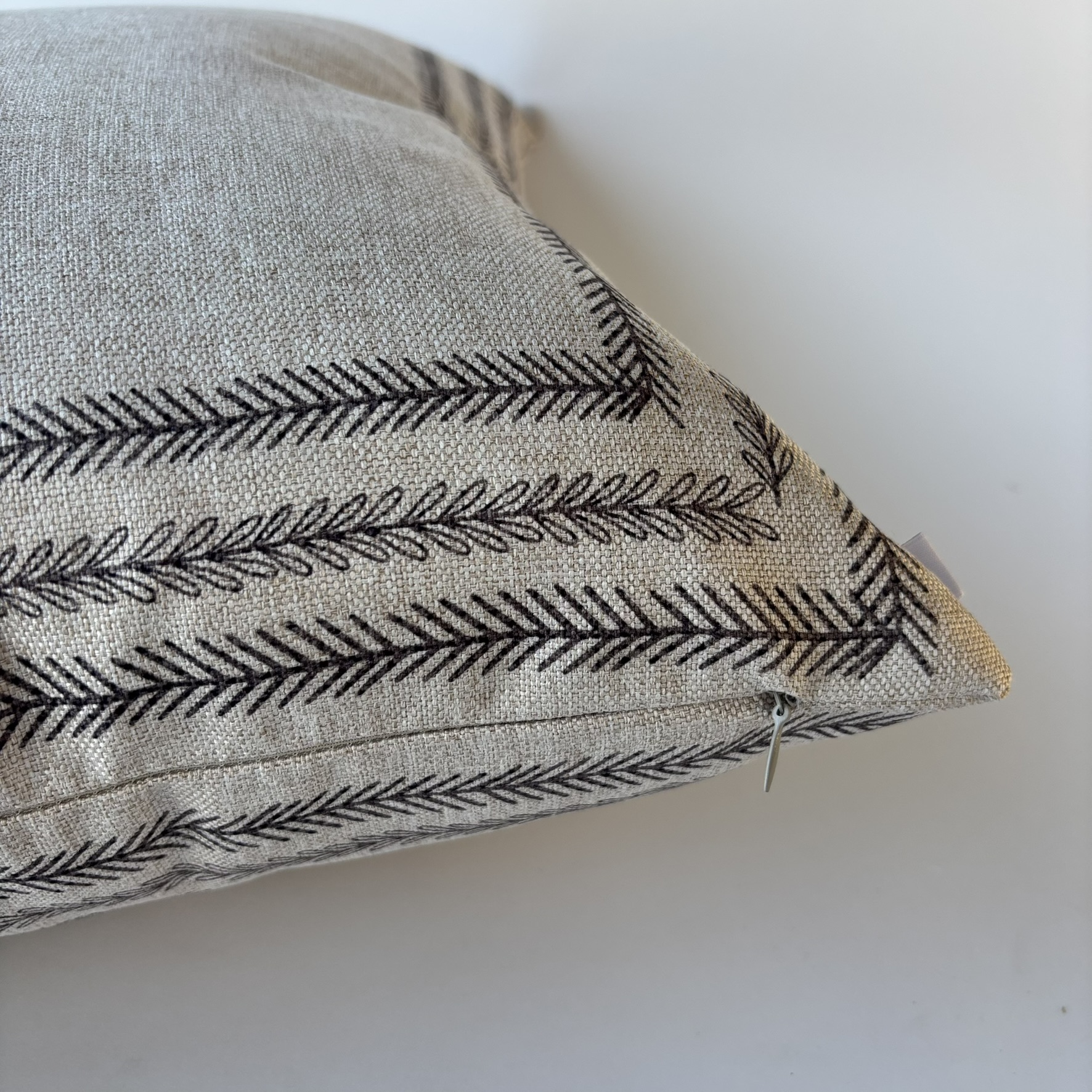 CAPA ALMOF MOLDURA CINZA 43X43