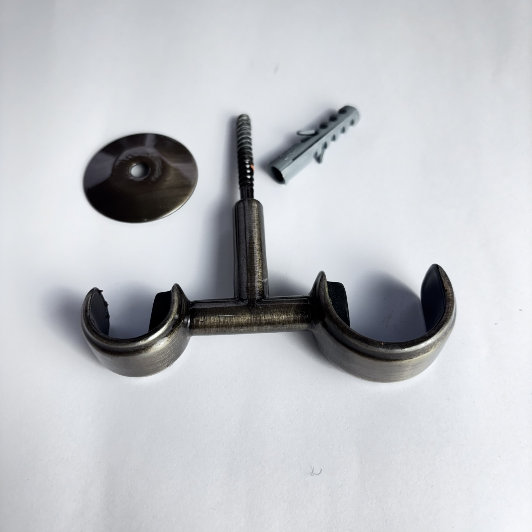 SUPORTE DUPLO DE  TETO PARA VARÃO DE CORTINA DUPLO 19 E 28MM - OURO VELHO