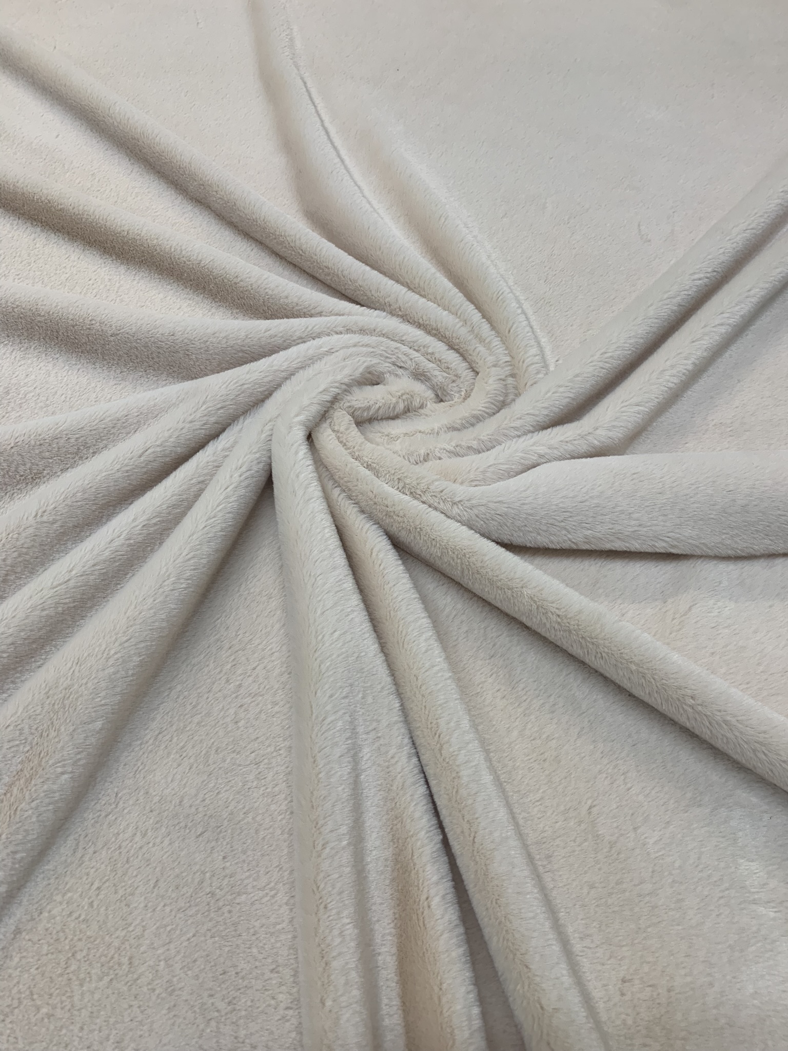 PELE SINTÉTICA BARILOCHE