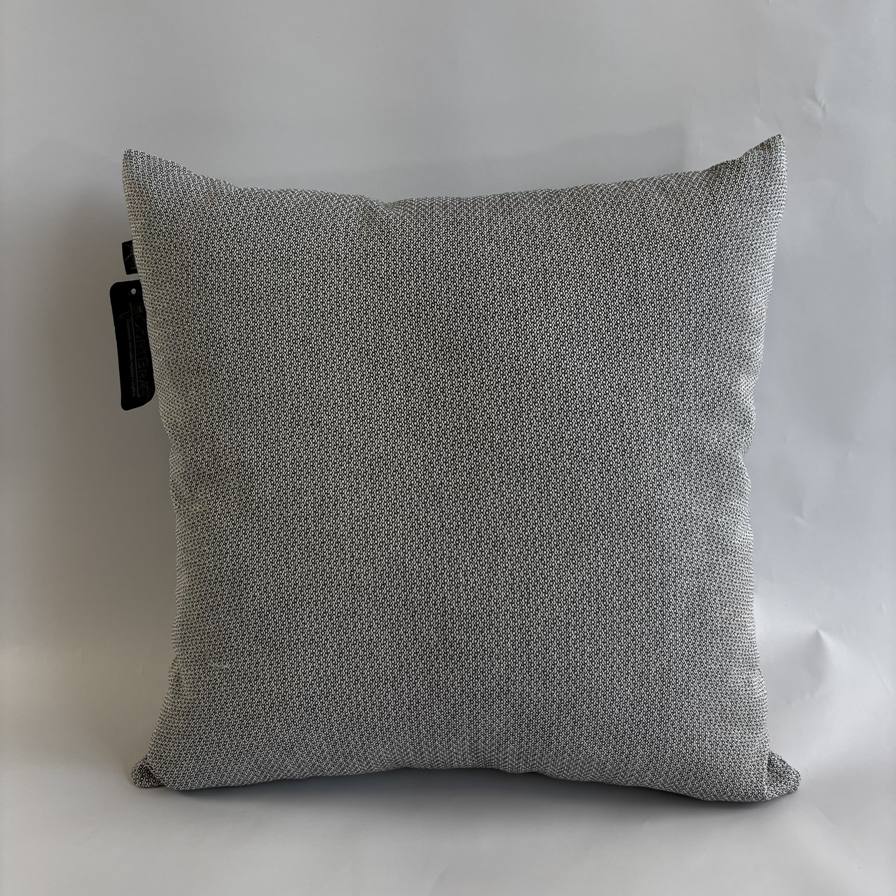 CAPA PARA ALMOFADA 50 X 50 CM  TRAMADA CINZA