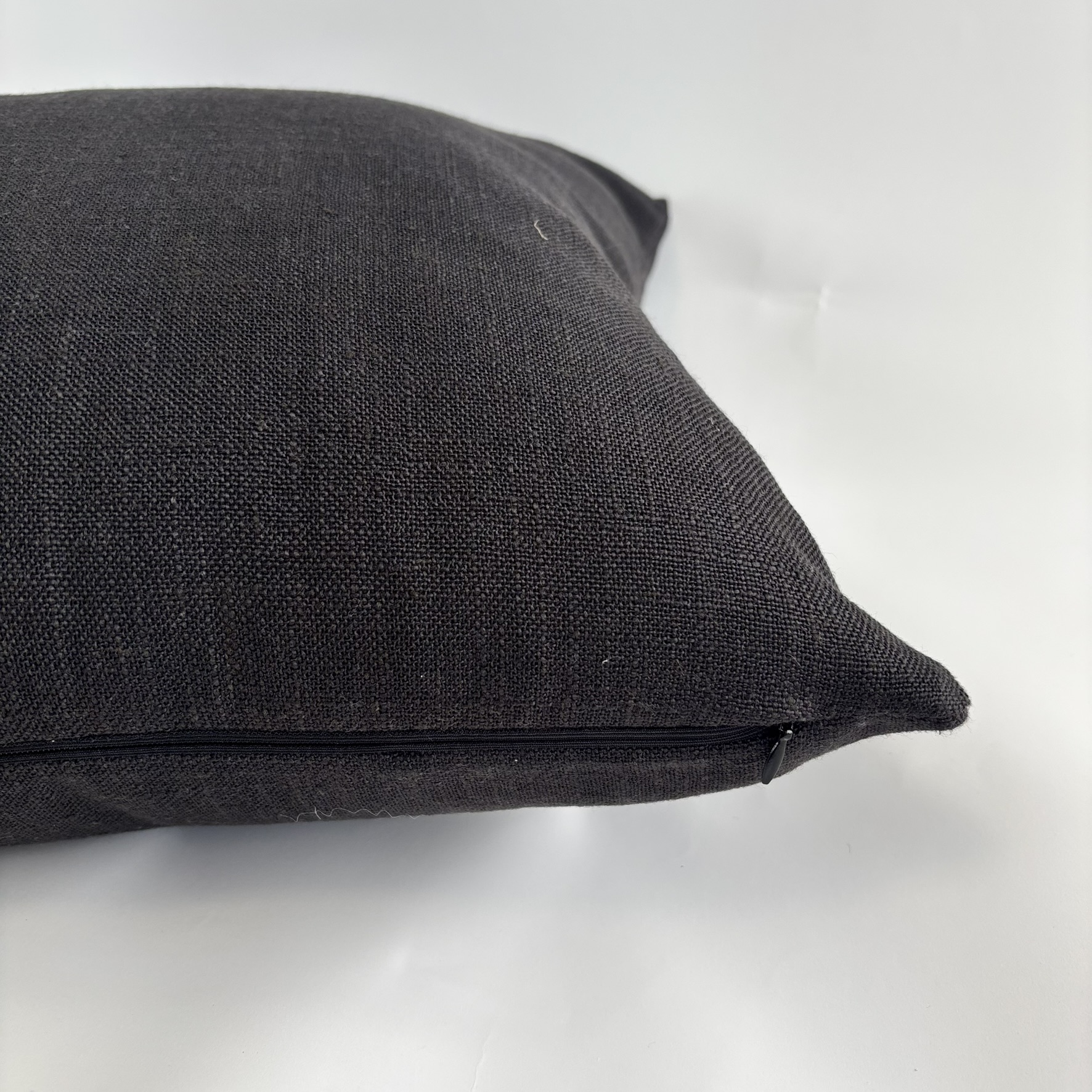 CAPA PARA ALMOFADA 45X45 LINHO PRETO