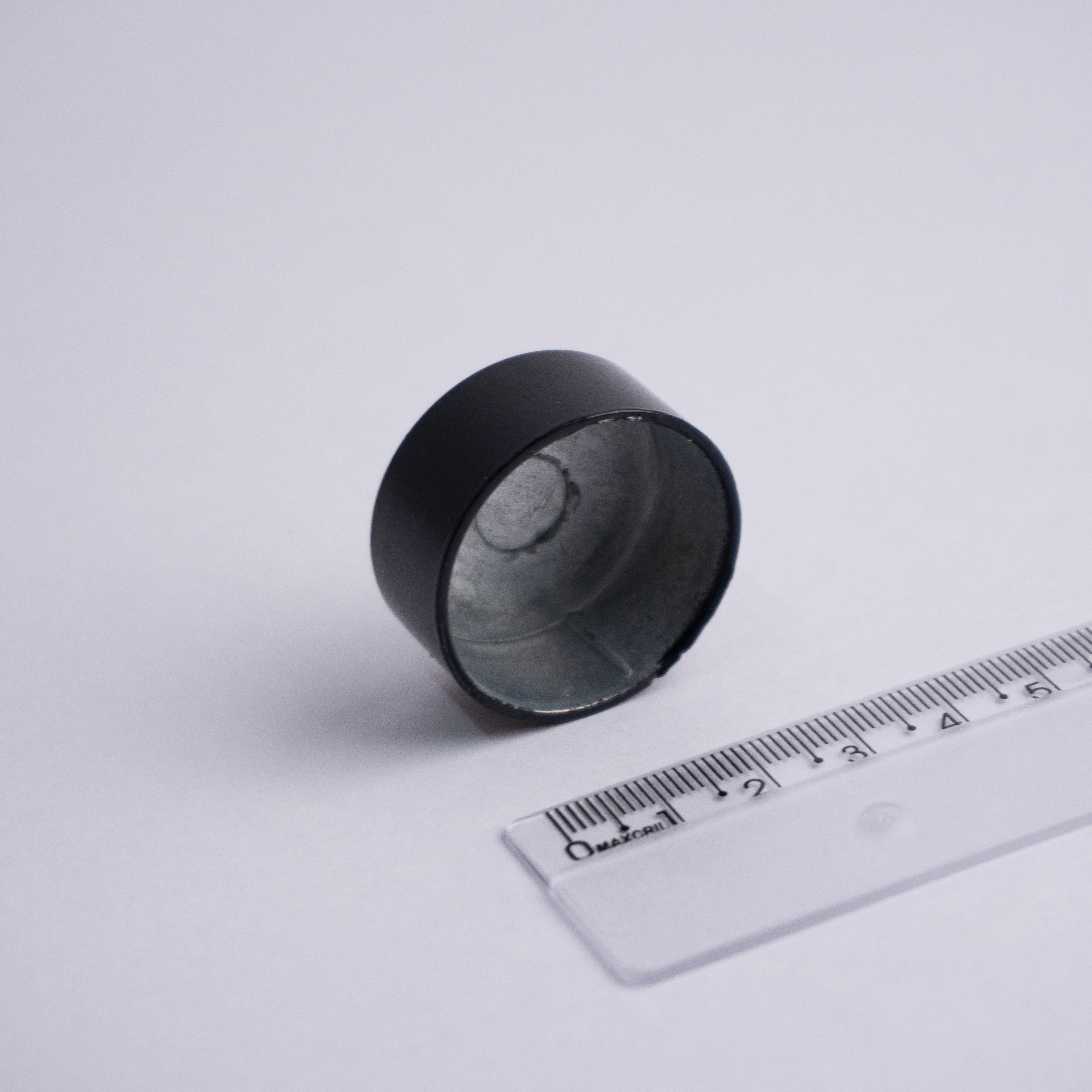 PONTEIRA PARA VARÃO DE 28mm TAMPA REDONDA