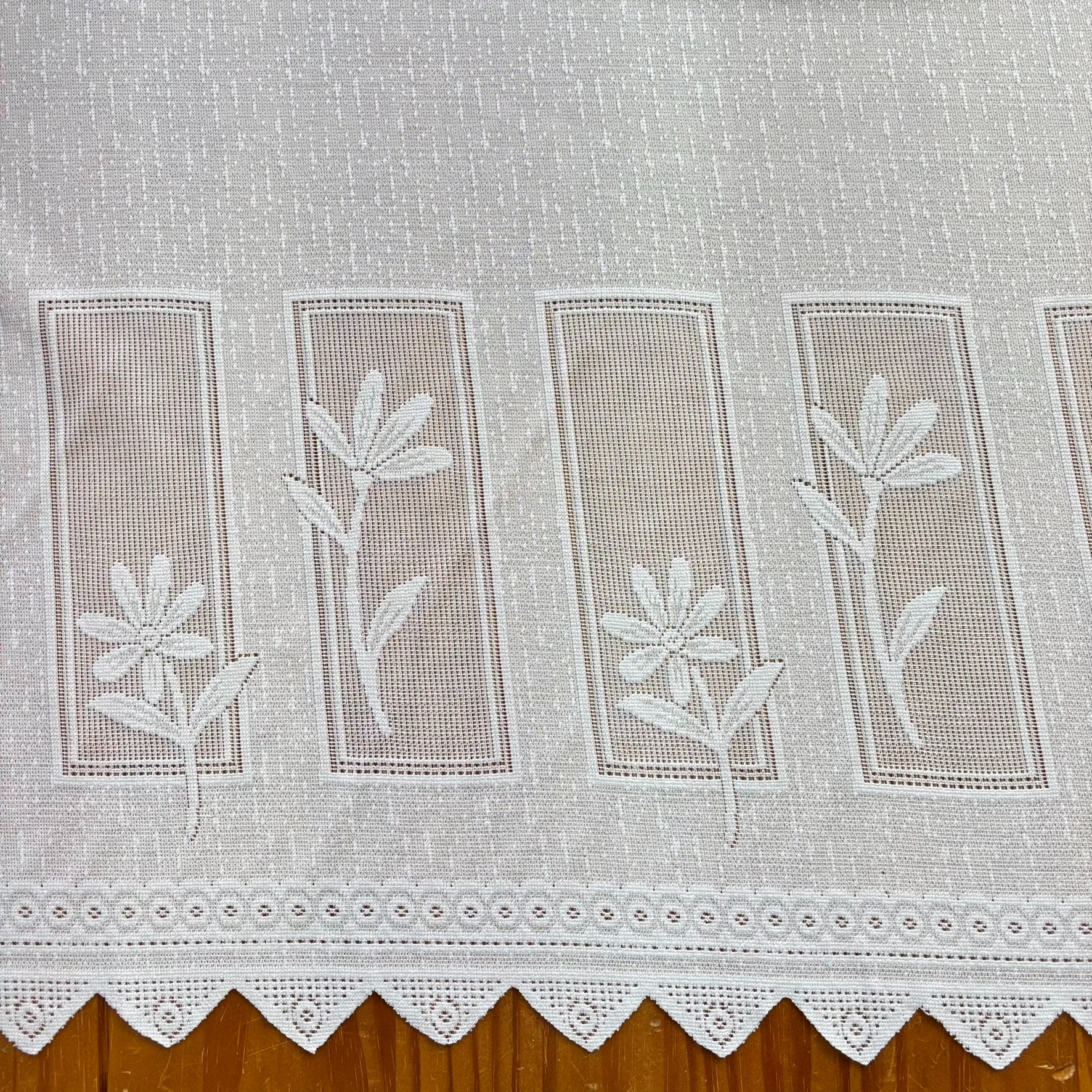RENDA BRANCA 1MT + BANDO