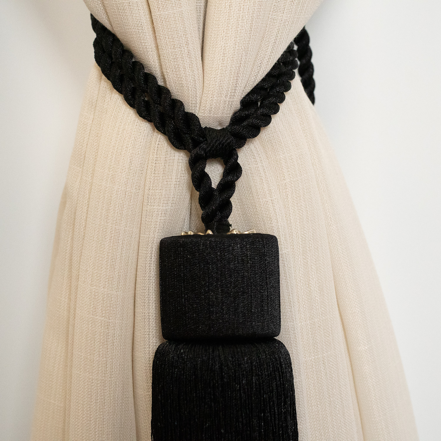 BRAÇADEIRA PARA CORTINA EXCLUSIV PRETO