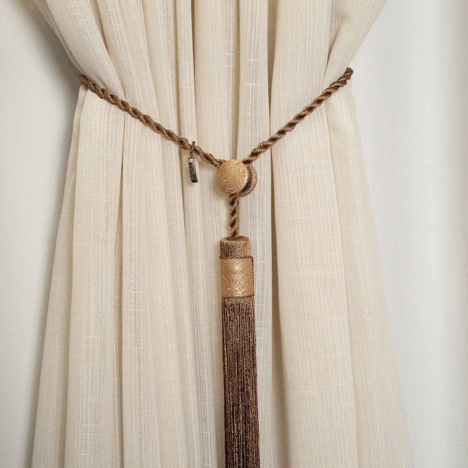 BRAÇADEIRA PARA CORTINA COBRE COM IMÃ