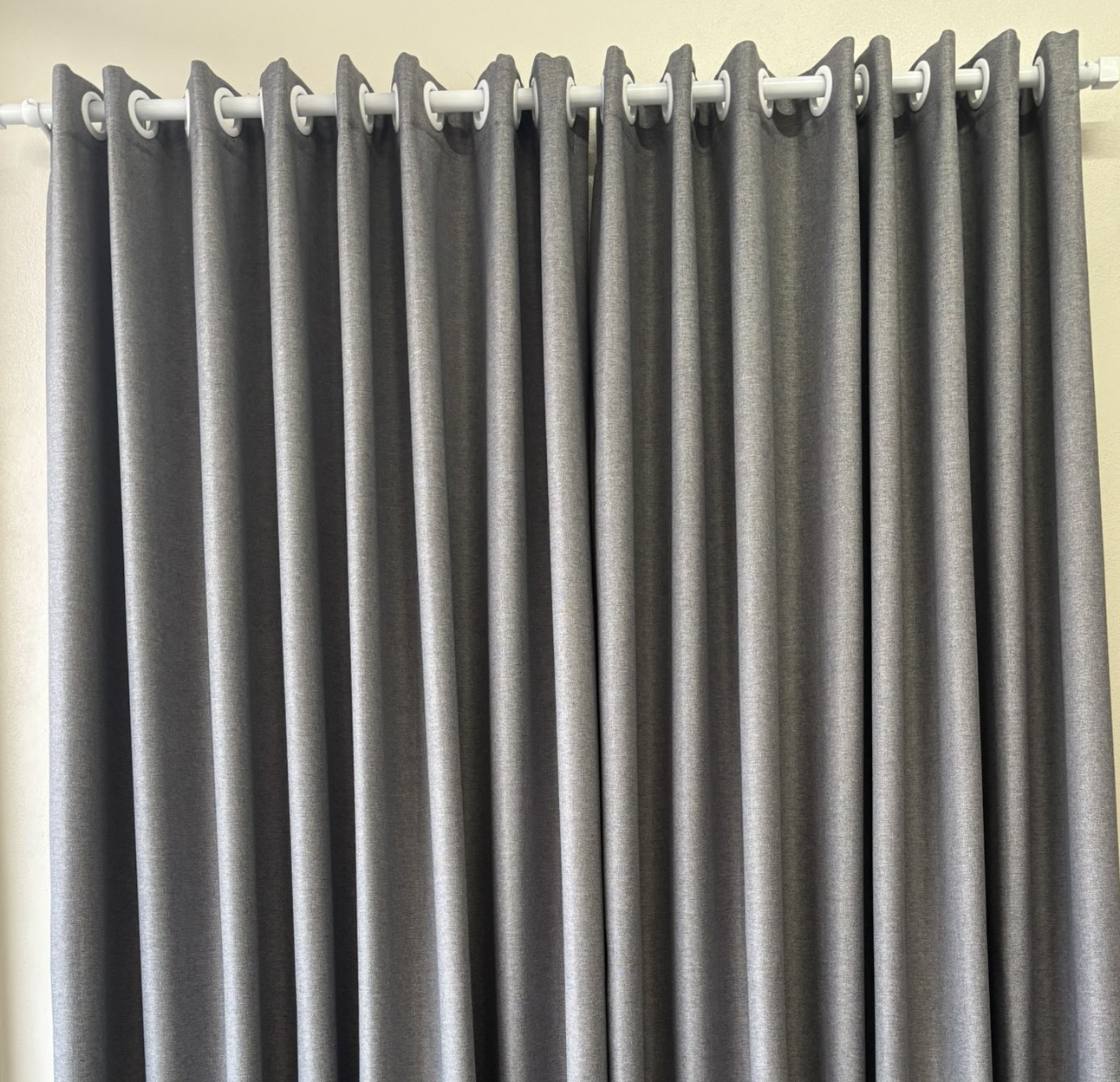 CORTINA C/ ILHOS BLACKOUT GRAFITE