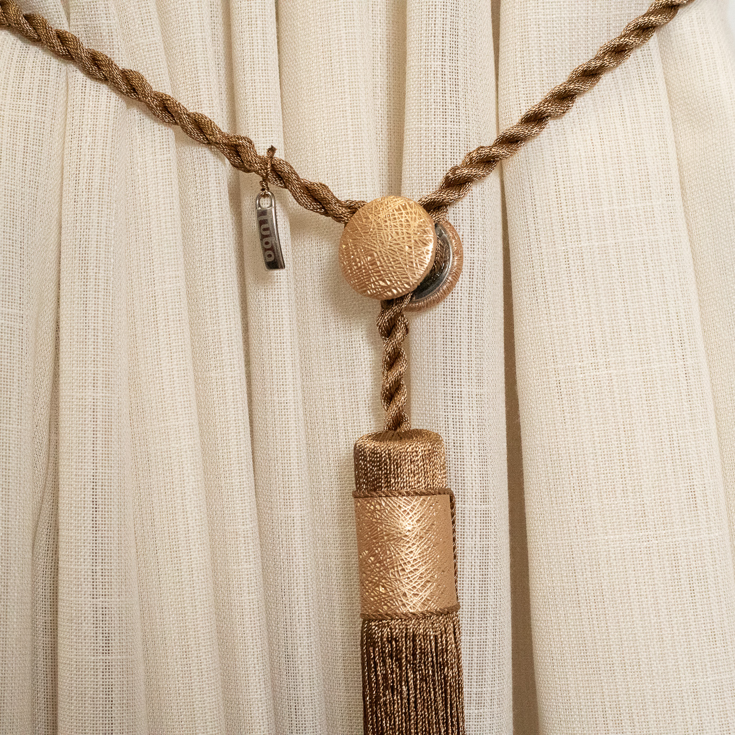 BRAÇADEIRA PARA CORTINA COBRE COM IMÃ