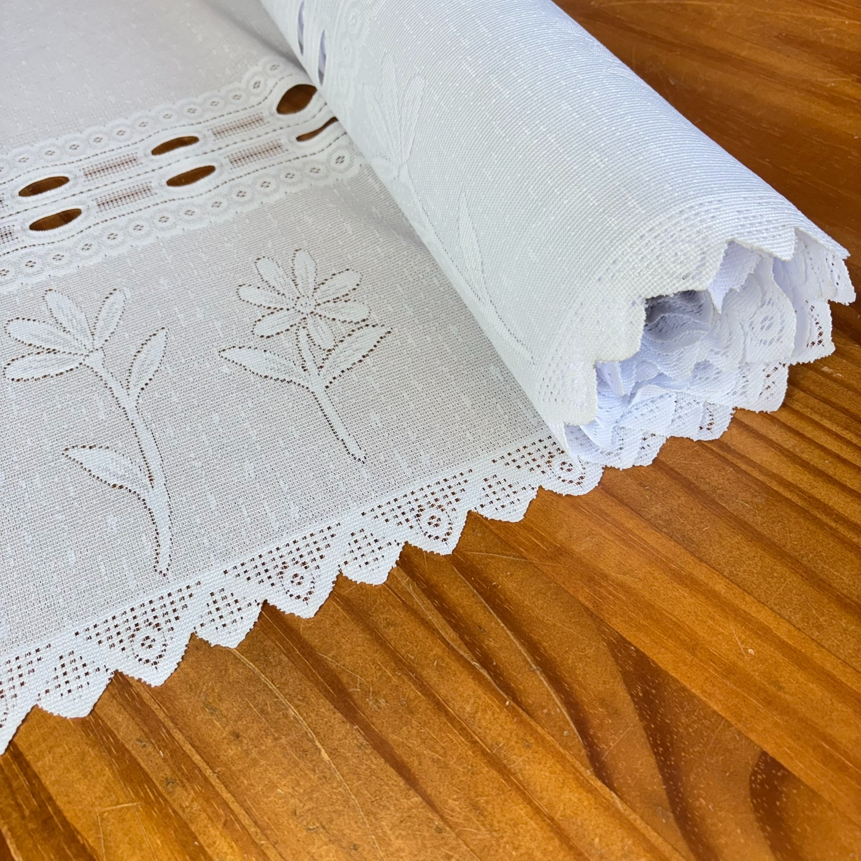 RENDA BRANCA 1MT + BANDO
