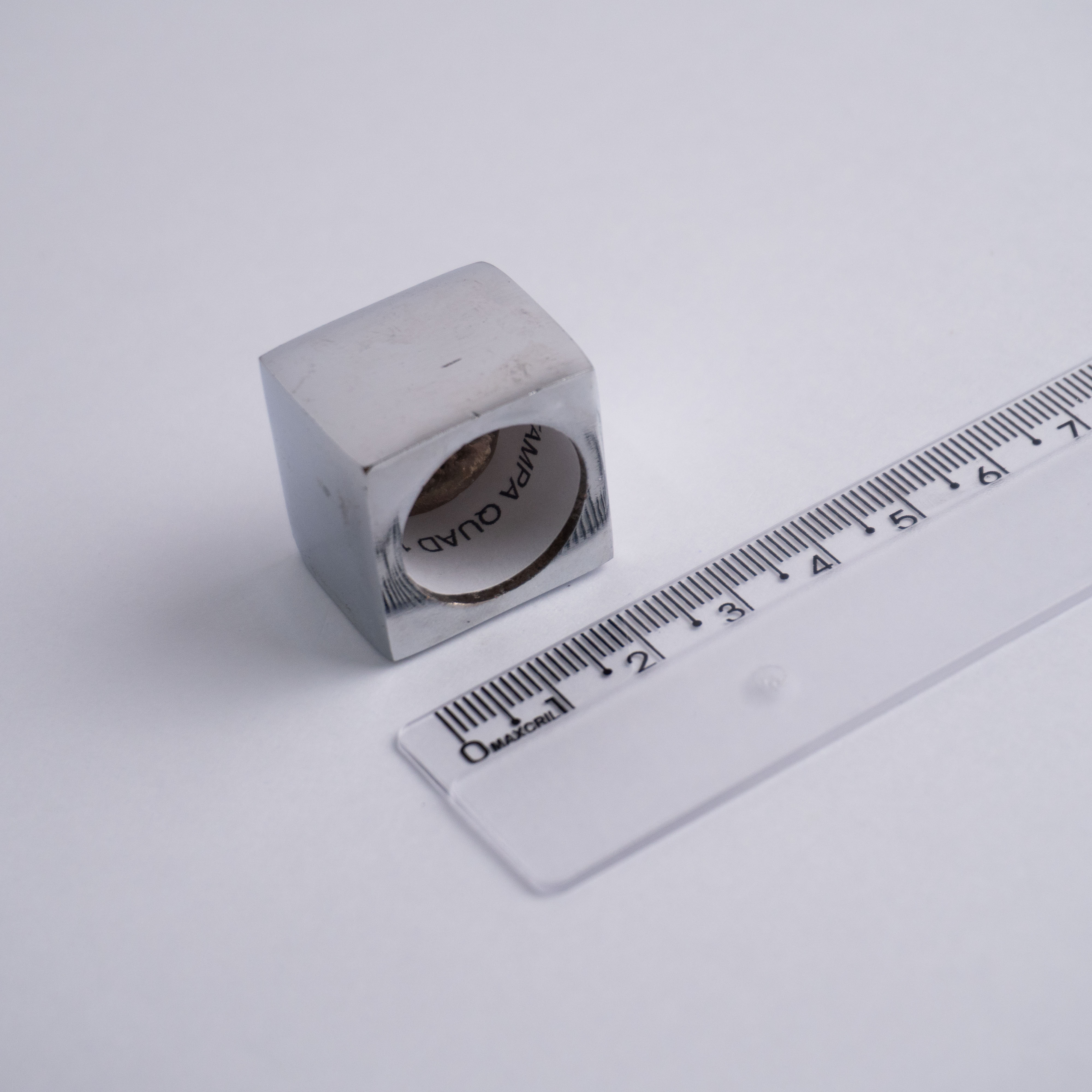 PONTEIRA PARA VARÃO DE 19mm TAMPA QUADRADA