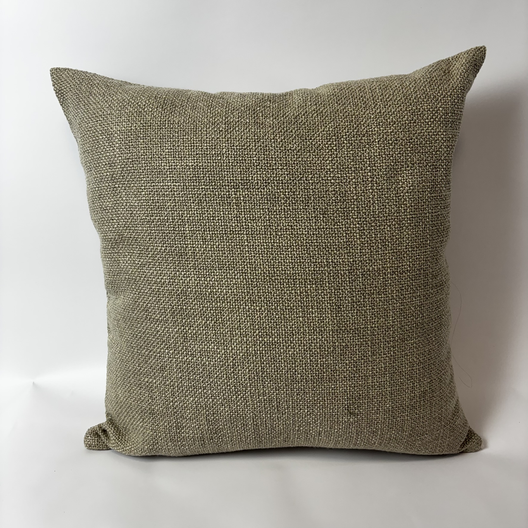CAPA PARA ALMOFADA 50 X 50 CM  BOUCLÊ BEGE
