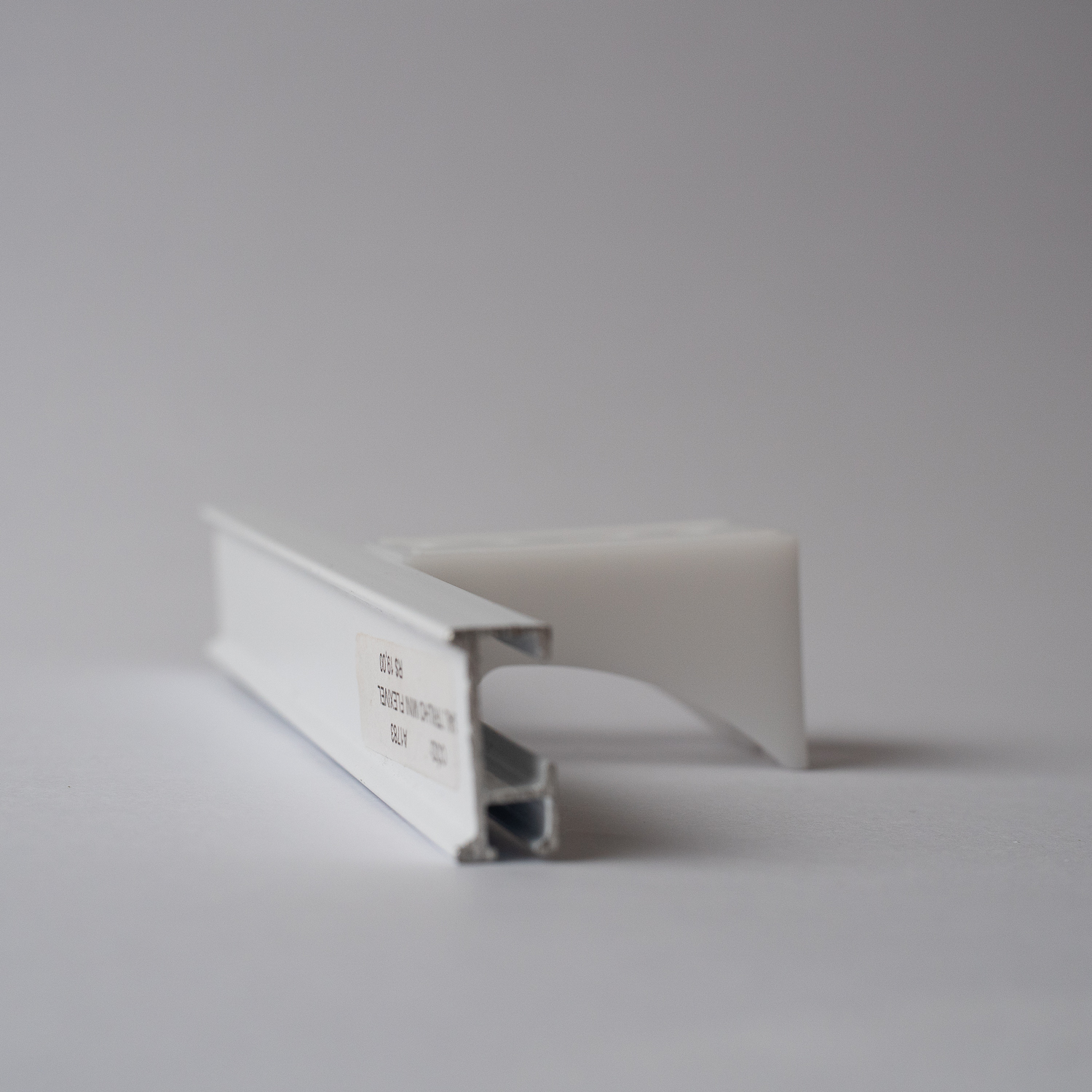 SUPORTE PARA TRILHO MINI FLEXÍVEL
