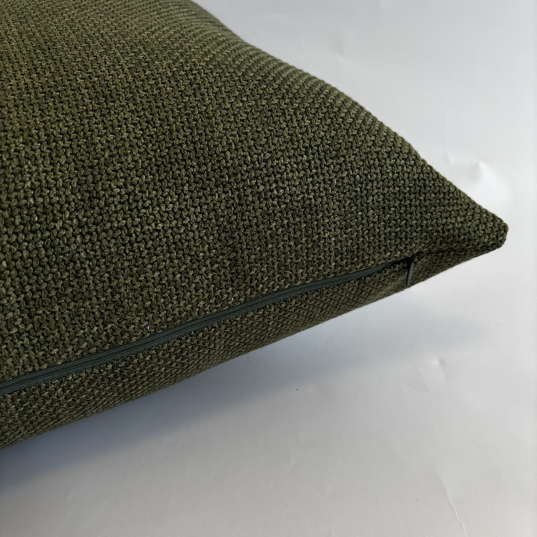CAPA PARA ALMOFADA 50 X 50 CM  TRAMADO BRAQUE VERDE ESCURO