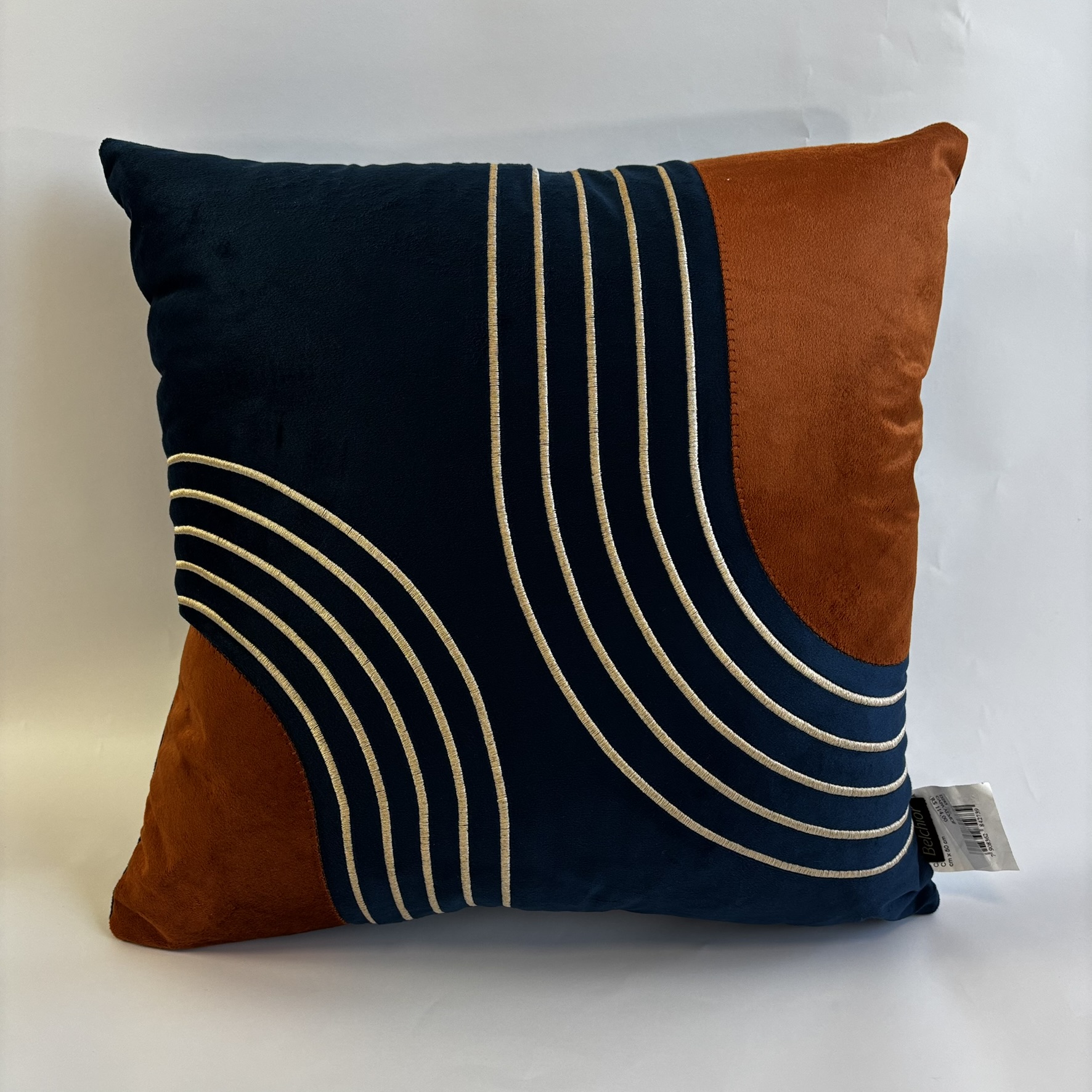CAPA PARA ALMOFADA 50 X 50 CM  VELUDO SUEDE AZUL E CARAMELO