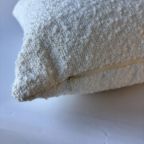 CAPA PARA ALMOFADA  BOUCLE OFF WHITE