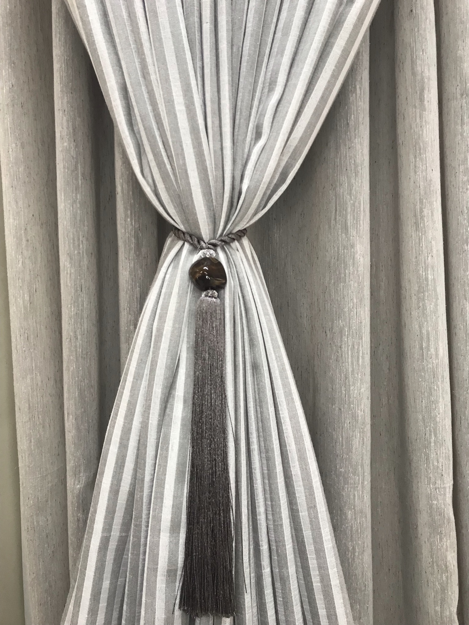 BRAÇADEIRA  PARA CORTINA ELEGANCE MESCLA CINZA