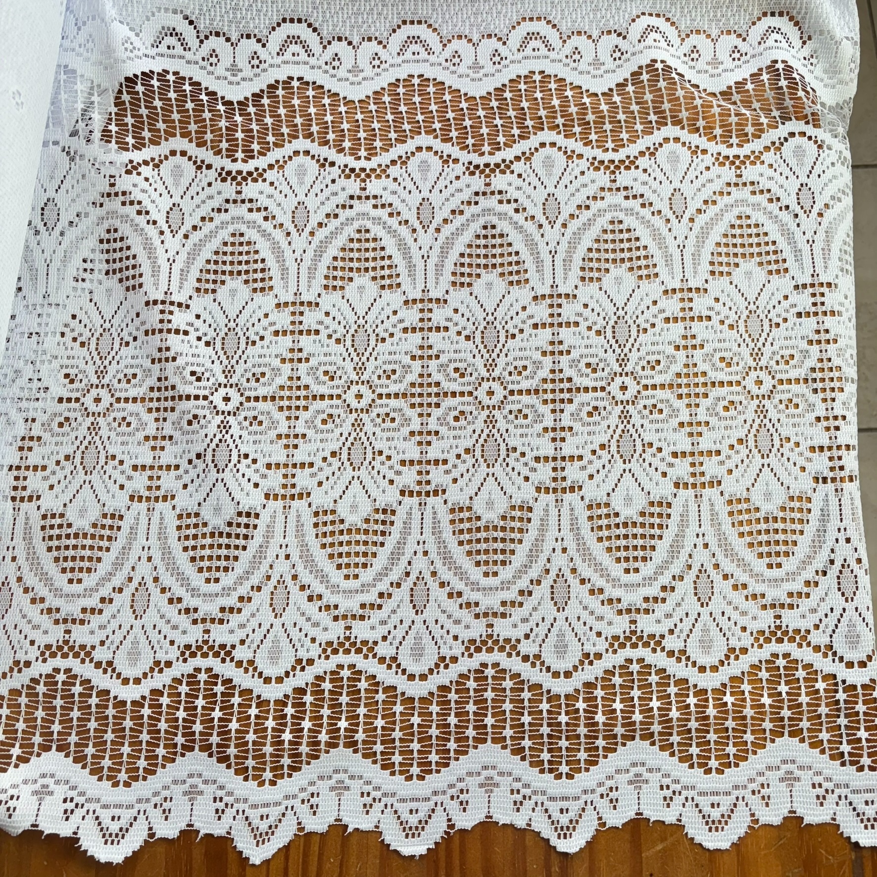 RENDA BRANCA 1,50 COM BANDO ARABESCO