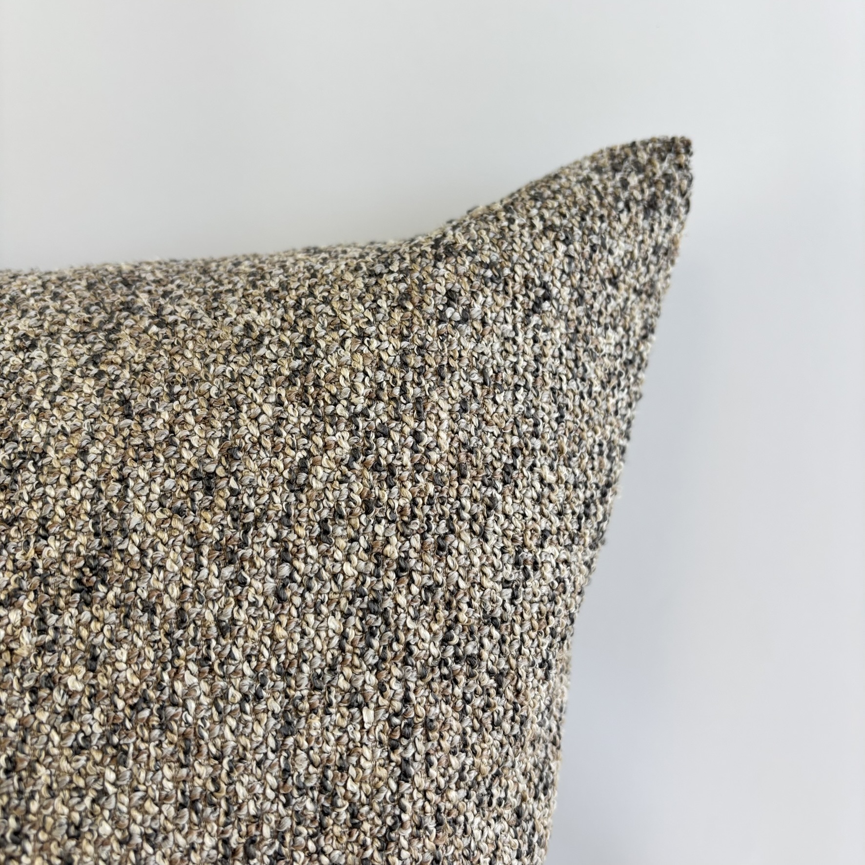 CAPA PARA ALMOFADA  BOUCLE MESCLA BEGE